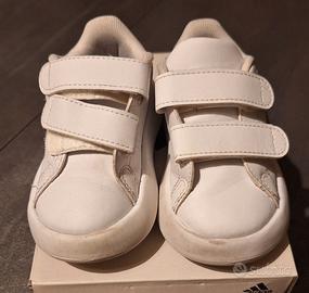 Scarpe Adidas n.21