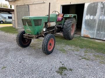 Attrezzi agricoli Deutz D8006