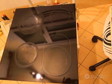 cucina 4 fuochi usata funzionante ottime condizion