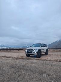 Mitsubishi Pajero 3.2 190Cv 7 Posti Euro6B 2016