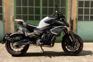 CFMOTO 800NK ADVANCED in garanzia