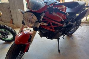 Ducati Monster 796 - 2014