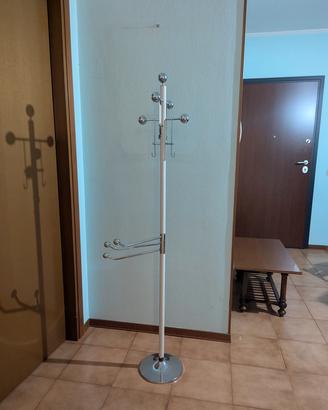 Attaccapanni per bagno