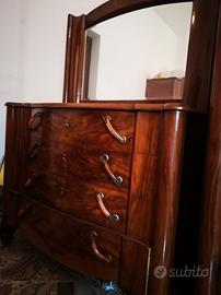 cassettiera vintage in legno 