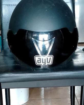 Caschi AGV e FM