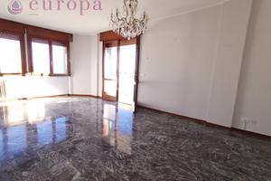 Luminoso app.to in zona centrale di Sacile