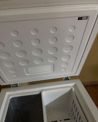 Congelatore a pozzetto