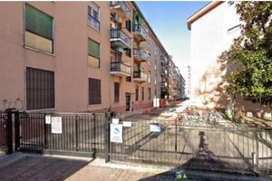 Immobile in asta di 89 m² con 3 locali e box auto 