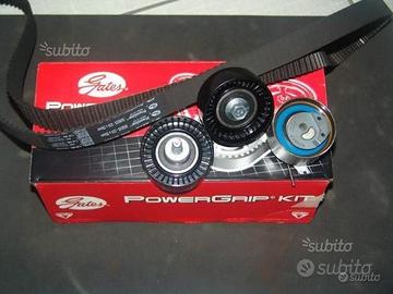 Kit distribuzione Cherokee Voyager 2.5 d k015586xs