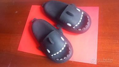 Ciabatte squalo nere n° 40-41 ragazzo/a