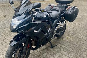Suzuki gsx 1250 travel