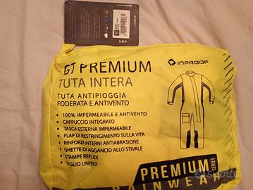 tuta anti pioggia 