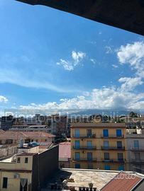 Appartamento con ascensore ad Acireale