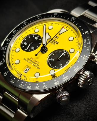 Tudor Black Bay Chrono 39 Bumblebee