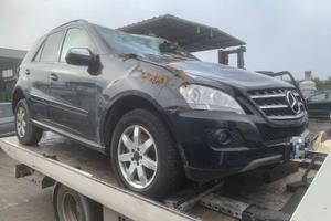 Ricambi USATI MERCEDES ML W164 2010 642940