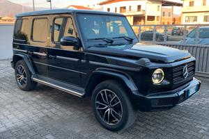 Mercedes Benz  G 400