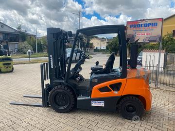 Carrello elevatore doosan diesel