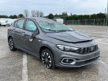 Ricambi usati per FIAT TIPO 1.0 TURBO 6L