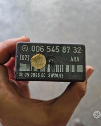 RelÃ? Pompa Benzina Per Mercedes 190E - W201