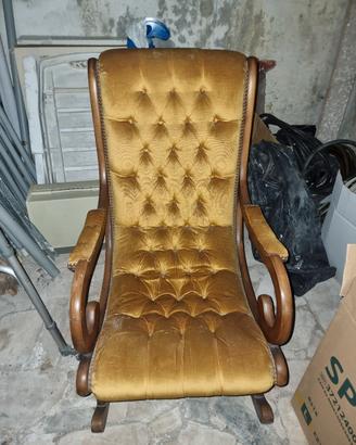 Sedia a dondolo Antica