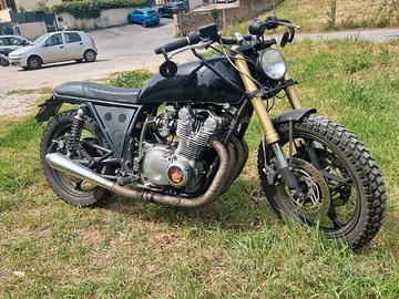 Suzuki GS 750E Café Racer 