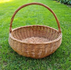 Cesta in vero vimini