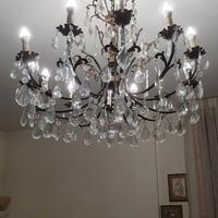 LAMPADARIO A GOCCE DA SALONE