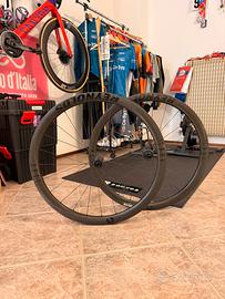 Cerchi carbonio Reynolds AR41c disc