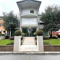 NEGOZIO A CARPENEDOLO