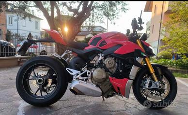 Ducati streetfighter V4S