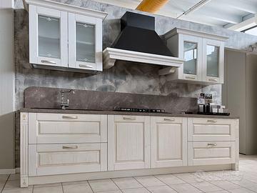 Cucina Arredo3 Verona decapè nuova, da esposizione