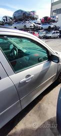 MAZDA 2 2004 PORTA ANTERIORE DX