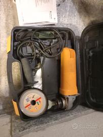 SMERIGLIATRICE ANGOLARE