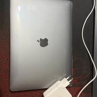 MacBook 13” Apple 8gb RAM, 256gb SSD