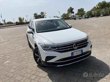 Volkswagen Tiguan Elegant 1.5 TSI 150cv
