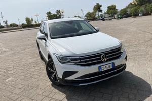 Volkswagen Tiguan Elegant 1.5 TSI 150cv