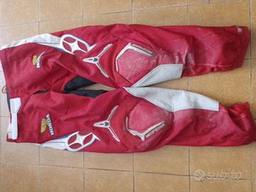 pantalone tecnico per moto enduro 