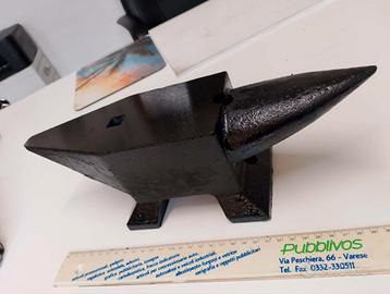 Incudine 10 Kg in Acciaio molto bello