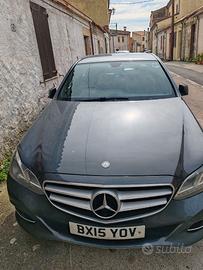 Mercedes E250, MACHINA INGLESE, GUIDA DESTRA