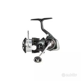 Daiwa 24 Luvias FC LT2500S-XH Japan