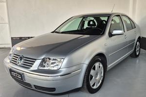 Volkswagen Bora 1.6 16V cat Highline