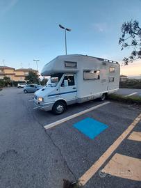 mobilvetta iveco icaro 5lx