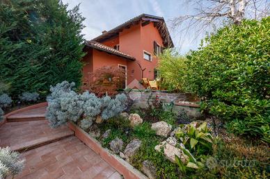 VILLA SINGOLA A CHIERI