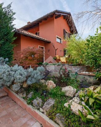 VILLA SINGOLA A CHIERI