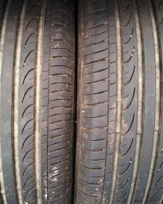 Gomme auto  185/60 R15