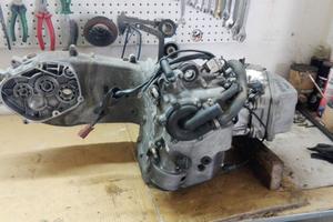 RICAMBI MOTORE PIAGGIO BEVERLY 500 X9 NEXUS