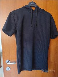 t shirt con cappuccio tg M