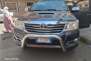 Auto usate toyota hilux
