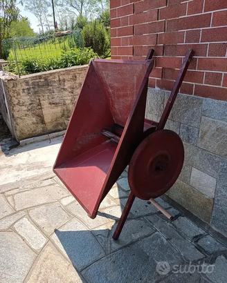 Sgranatrice grappoli vino a rulli