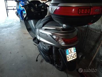 Yamaha Majesty 400 del 2005